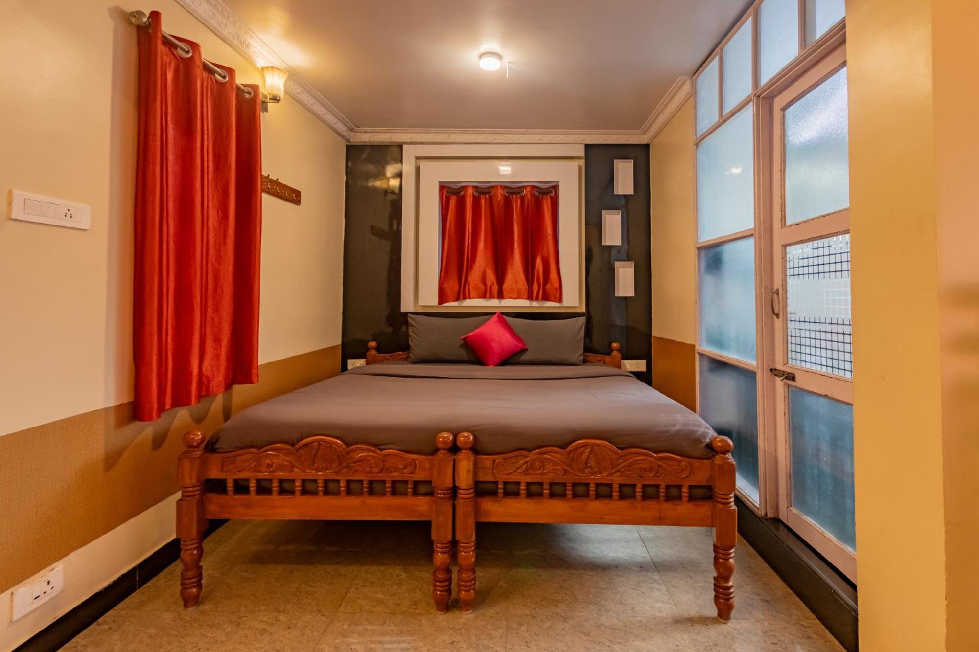 Ganga'S Sri Balaji Cottage Утакаманд Экстерьер фото